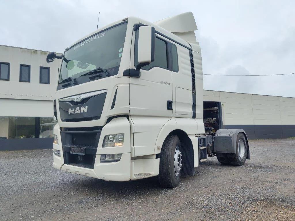 MAN TGX 18.360 Euro6 Belgian papers (bj 2015), Auto's, Vrachtwagens, Automaat, Achterwielaandrijving, MAN, Wit