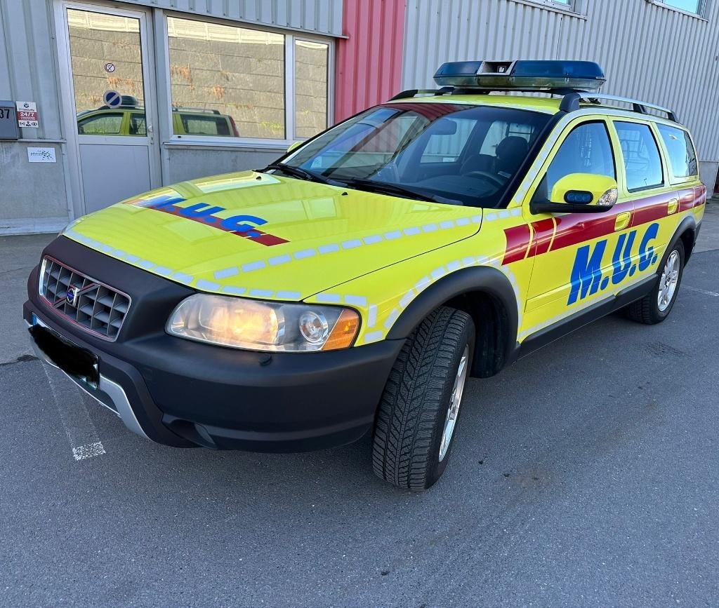 Volvo XC70 2.5Benzine Manual Ambulance AWD 2008, Autos, Volvo, Achat, 2500 cm³, Boîte manuelle, 170 kW