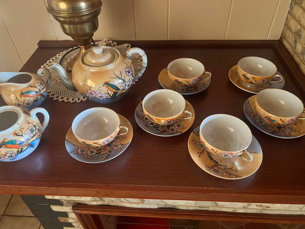 Porseleinen thee servies, Antiek en Kunst, Ophalen