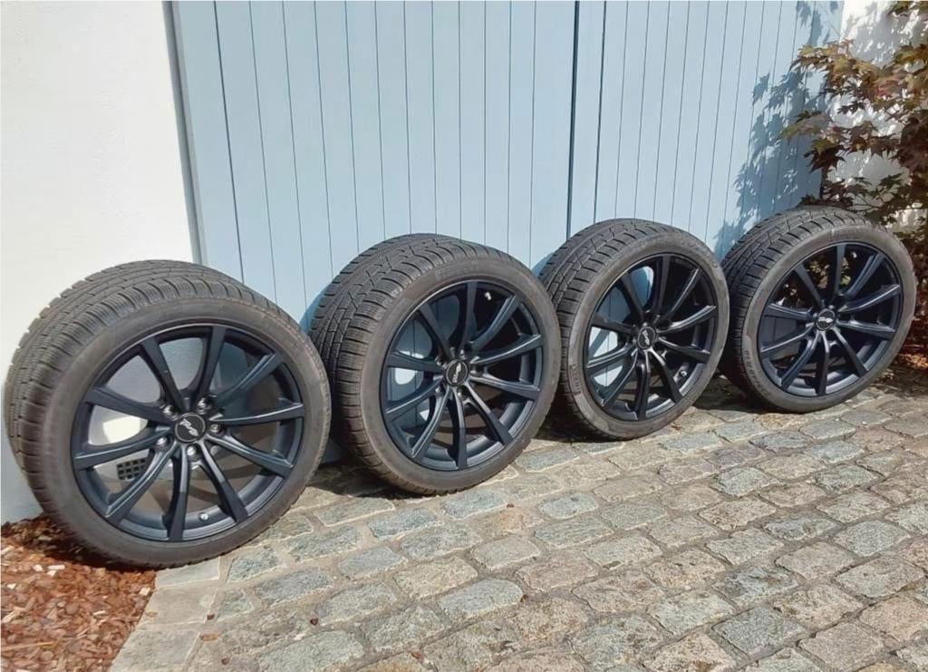 Pneus hiver pour Porsche 19", Autos : Pièces & Accessoires, Pneus et Jantes, Pneus hiver, Autre, Utilisé