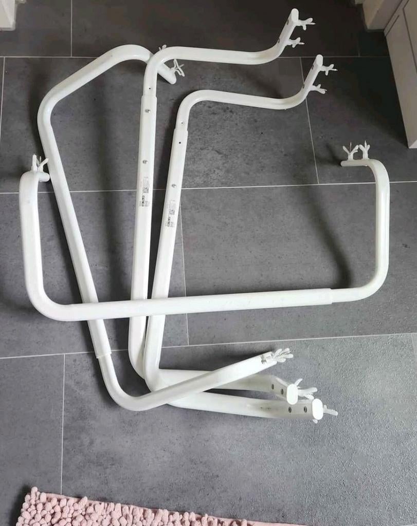 Gratis kapstokken, Enlèvement