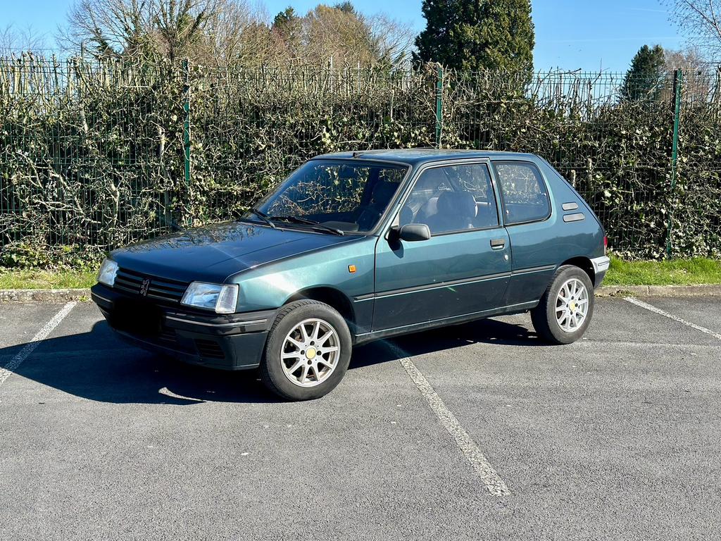 Peugeot 205 edition forever, Auto's, Peugeot, Particulier, Te koop, Benzine