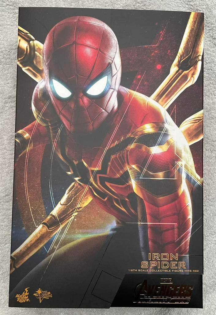 Spiderman Iron Spider Hot Toys MMS482, Verzamelen, Ophalen of Verzenden, Zo goed als nieuw