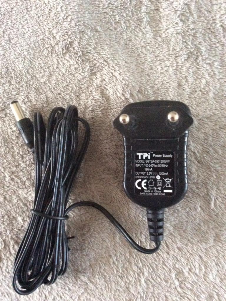 Gsm- of tablet oplader, Ophalen, Zo goed als nieuw