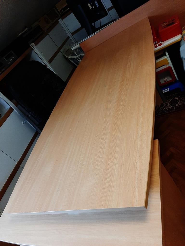 Grote stevige tafel  eetkamertafel, Ophalen