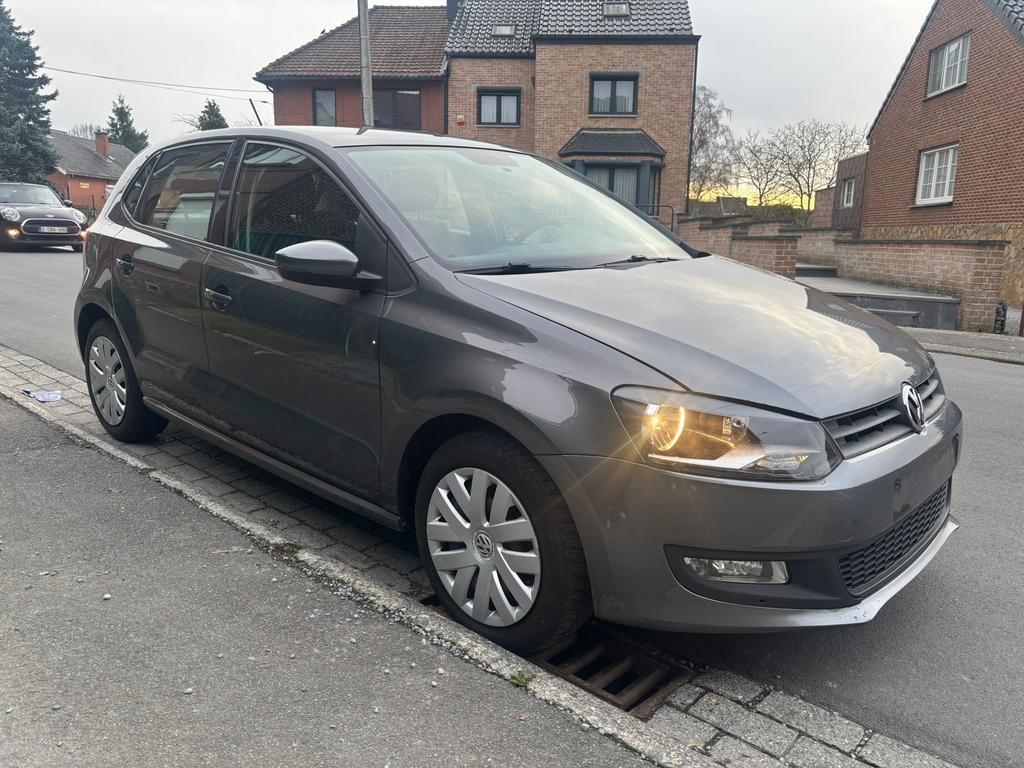VW polo 6R 16tdi 5 portes 2010, Auto's, Volkswagen, Diesel, 5 deurs, Particulier, Airconditioning