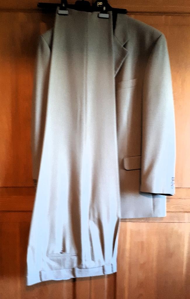 Herenpak (02), Ophalen, Zo goed als nieuw, Maat 52/54 (L), Beige