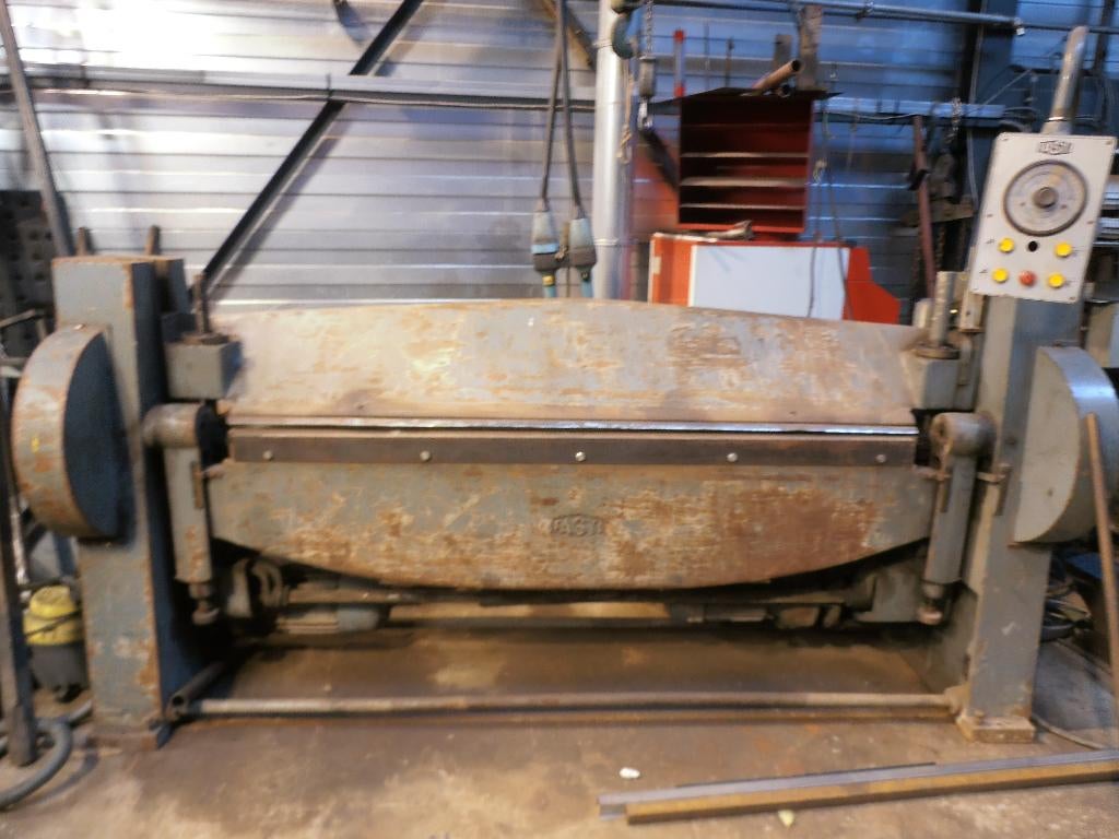 plieuse, Articles professionnels, Machines & Construction | Travail du métal, Enlèvement