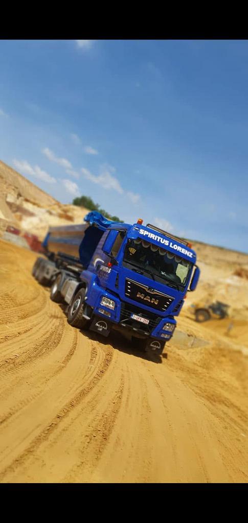 MAN trekker hydrodrive, Auto's, Vrachtwagens, Particulier, 4x4, MAN, Diesel, Euro 6, 2 deurs, Automaat, Blauw, Zwart, Stof, Vierwielaandrijving