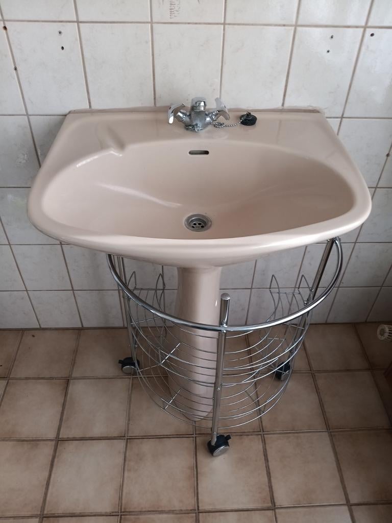 Oudroze vintage lavabo, Ophalen
