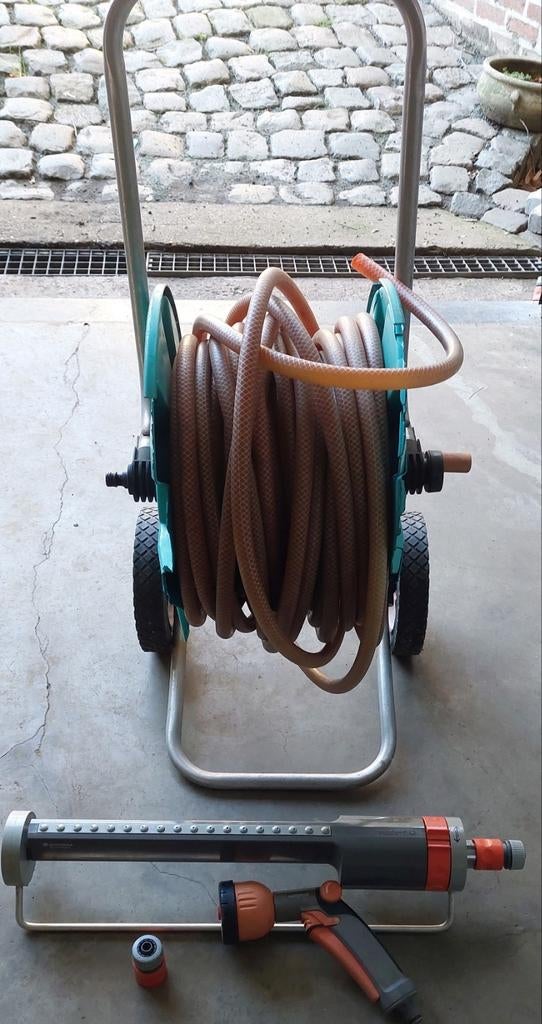 Enrouleur de tuyau d'arrosage Gardena + arroseur oscillant +, Enlèvement, Tuyau d'arrosage