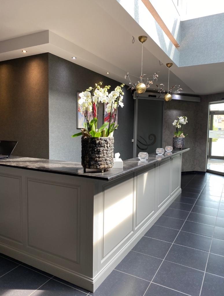 Onthaalbalie / bureau, Ophalen, Gebruikt, Inrichting, Receptie of Entree