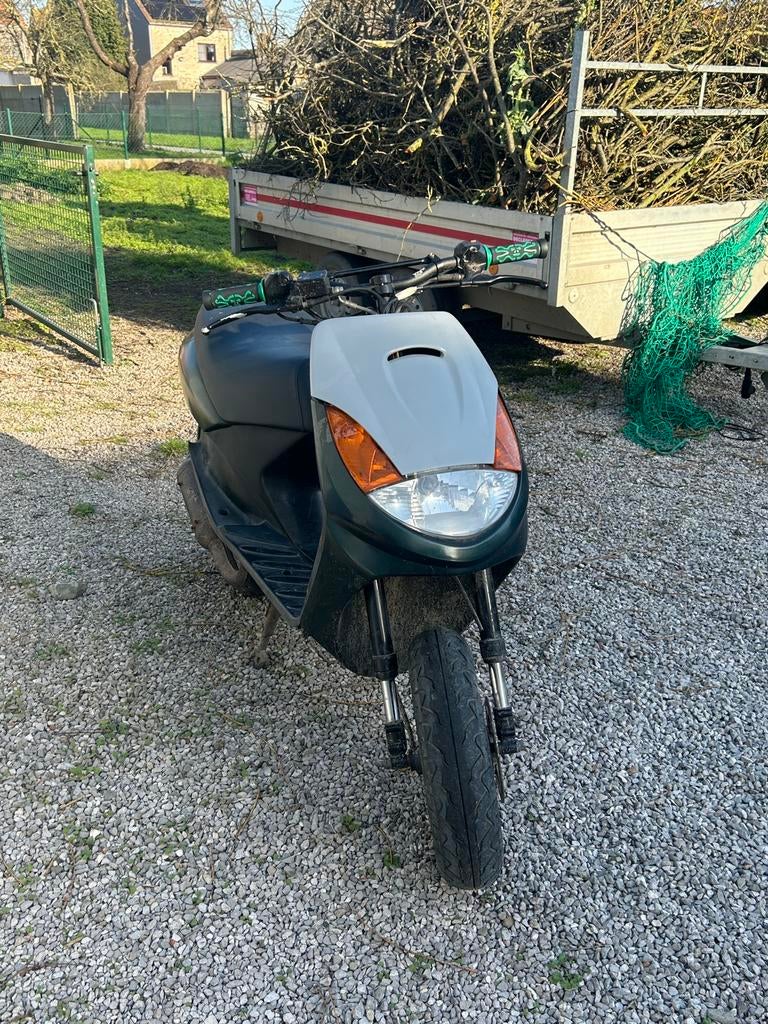 Vivacity met papieren, Fietsen en Brommers, Scooters | Peugeot, Ophalen, Zo goed als nieuw, Vivacity