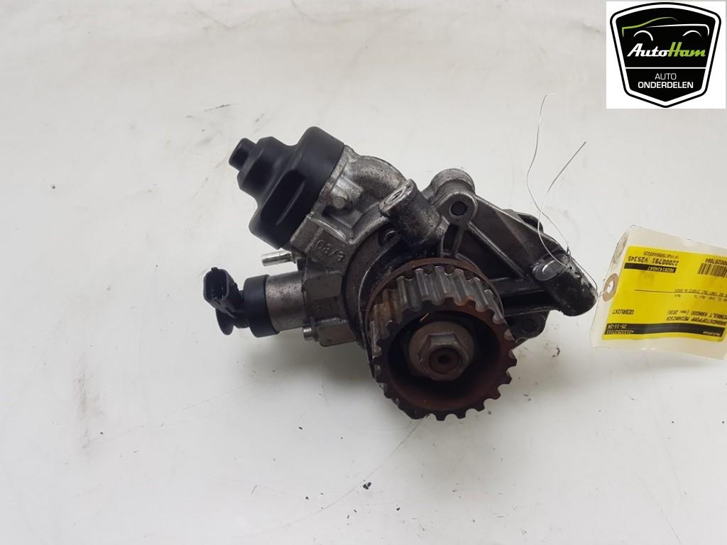 POMPE CARBURANT MECANIQUE Renault Kangoo Express (FW), Autos : Pièces & Accessoires, Robert Bosch AG, Renault, Utilisé, Robert-Bosch-Allee 1
74232  Abstatt, DE