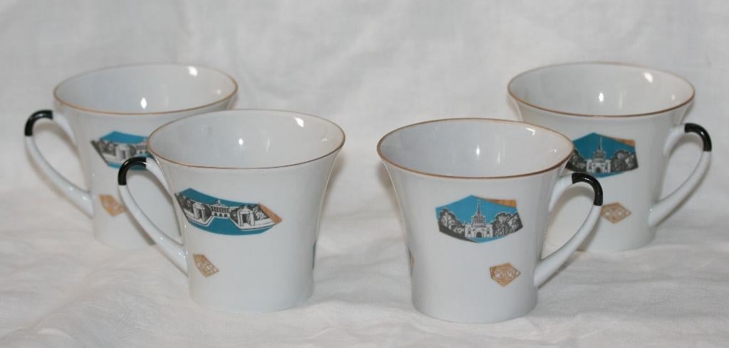 Lomonosov Imperial Porcelain Factory 4 theekopjes Russisch, Ophalen of Verzenden