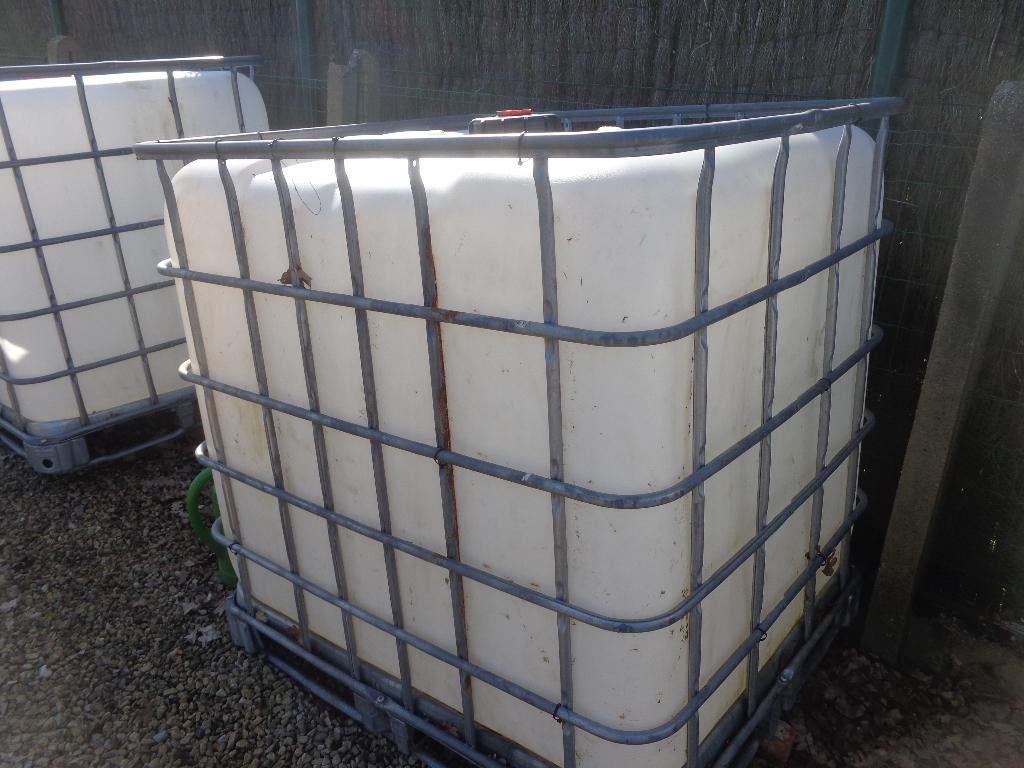 Water tonnen 1000 l, Tuin en Terras, Regentonnen, Ophalen, Kunststof, Met kraantje, 150 liter of meer