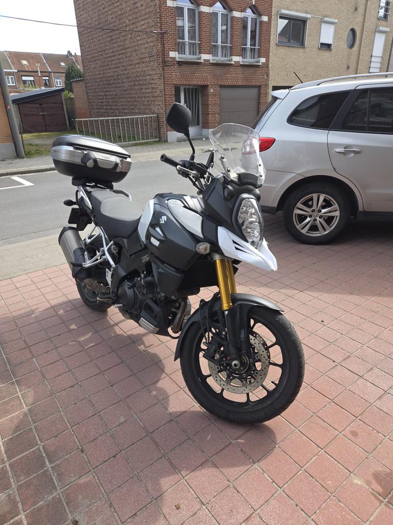 Suzuki V-Strom 1000, 2014, Motoren, Motoren | Suzuki, Particulier, Toermotor, meer dan 35 kW, 4 cilinders, Motorrijbewijs A, Handgeschakeld