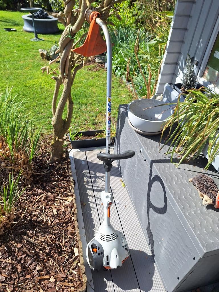 Sthil bosmaaier bijna nooit gebruikt, Ophalen