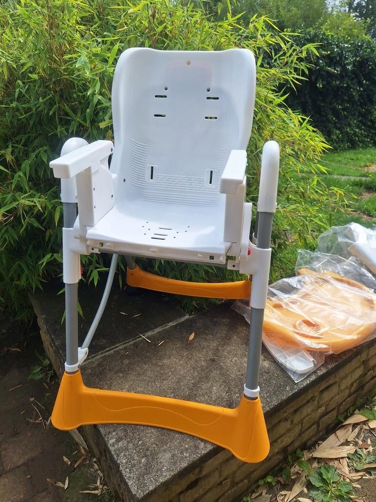 Siege de table enfant, Enlèvement, Comme neuf