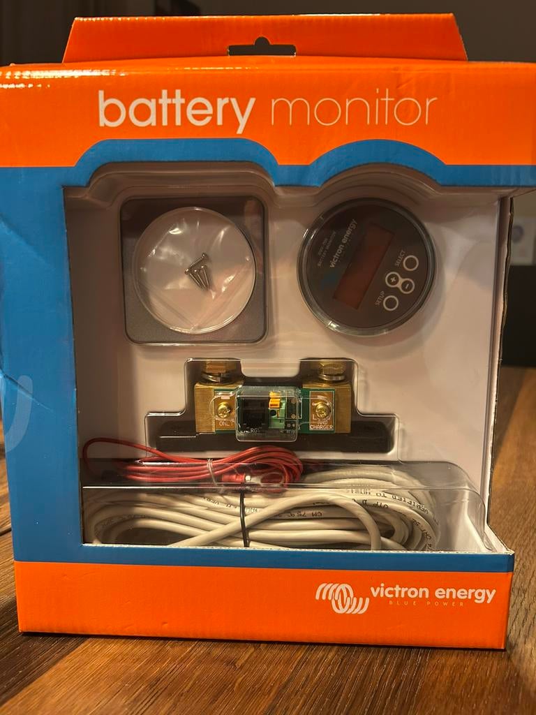 Batterijmonitor (Victron battery monitor BMV-700), Ophalen, Nieuw
