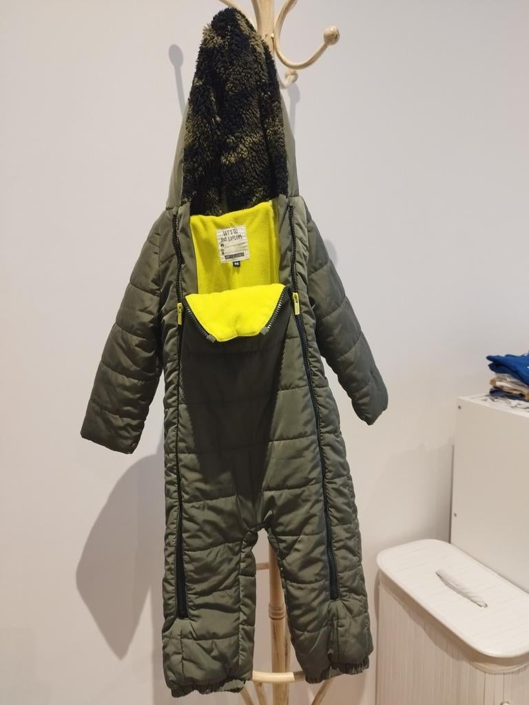 Lot de combinaisons, Enlèvement