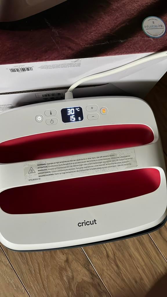Cricut easy press 2, Hobby en Vrije tijd, Knutselen, Ophalen of Verzenden, Zo goed als nieuw