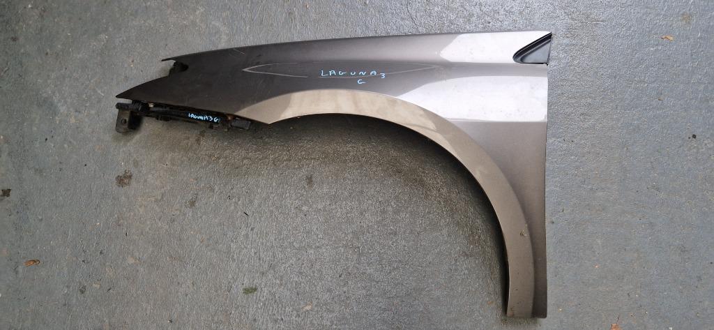 Aile gauche RENAULT LAGUNA 3 III 2010 cote conducteur gris, Ophalen, Links, Renault