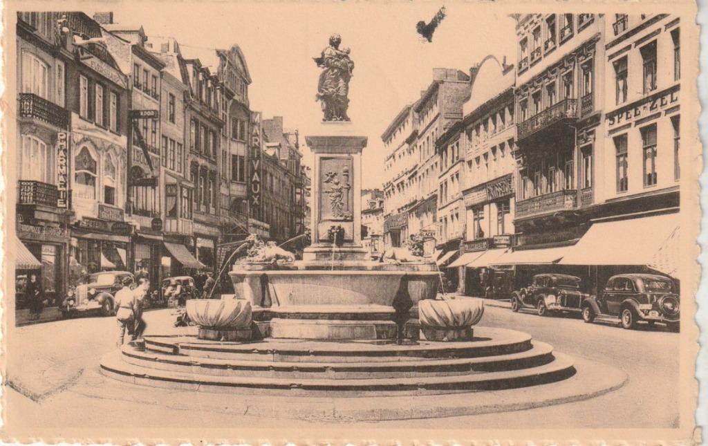 LIEGE  RUE VINAVE D ILE  ET  STATUE DE LA VIERGE   CP, Enlèvement ou Envoi, Affranchie, Liège