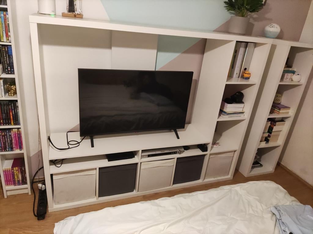 Meuble TV, Enlèvement