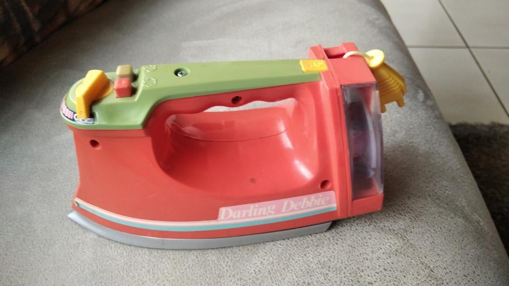 Speelgoed strijkijzer Darling Debbie, Ophalen of Verzenden