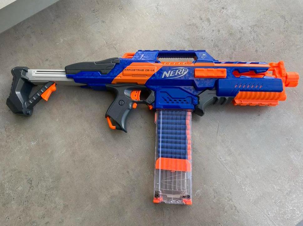 Jeu extérieur enfants ; Nerf très bon état: Ideé cadeau 🎁), Enlèvement ou Envoi, Comme neuf