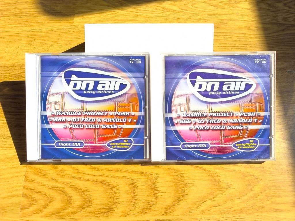On air party airlines flight 001 - top radio - 2 x ., Cd's en Dvd's, Cd's | Dance en House, Zo goed als nieuw, Ophalen of Verzenden