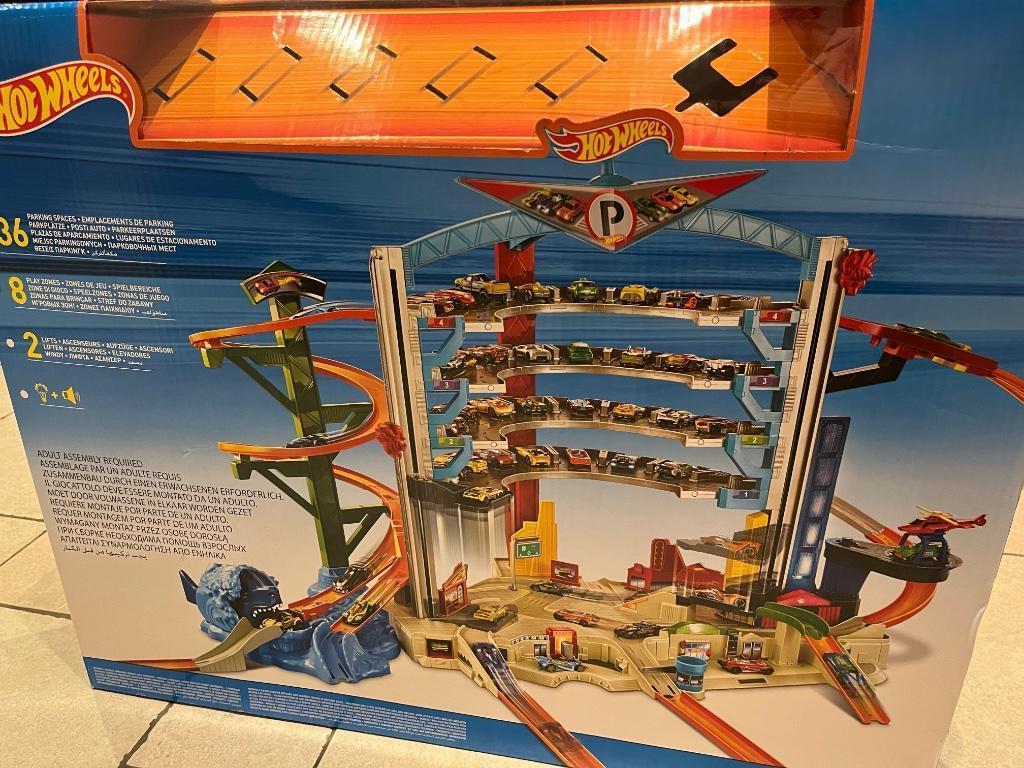 Ultimate garage hot wheels, Ophalen, Gebruikt