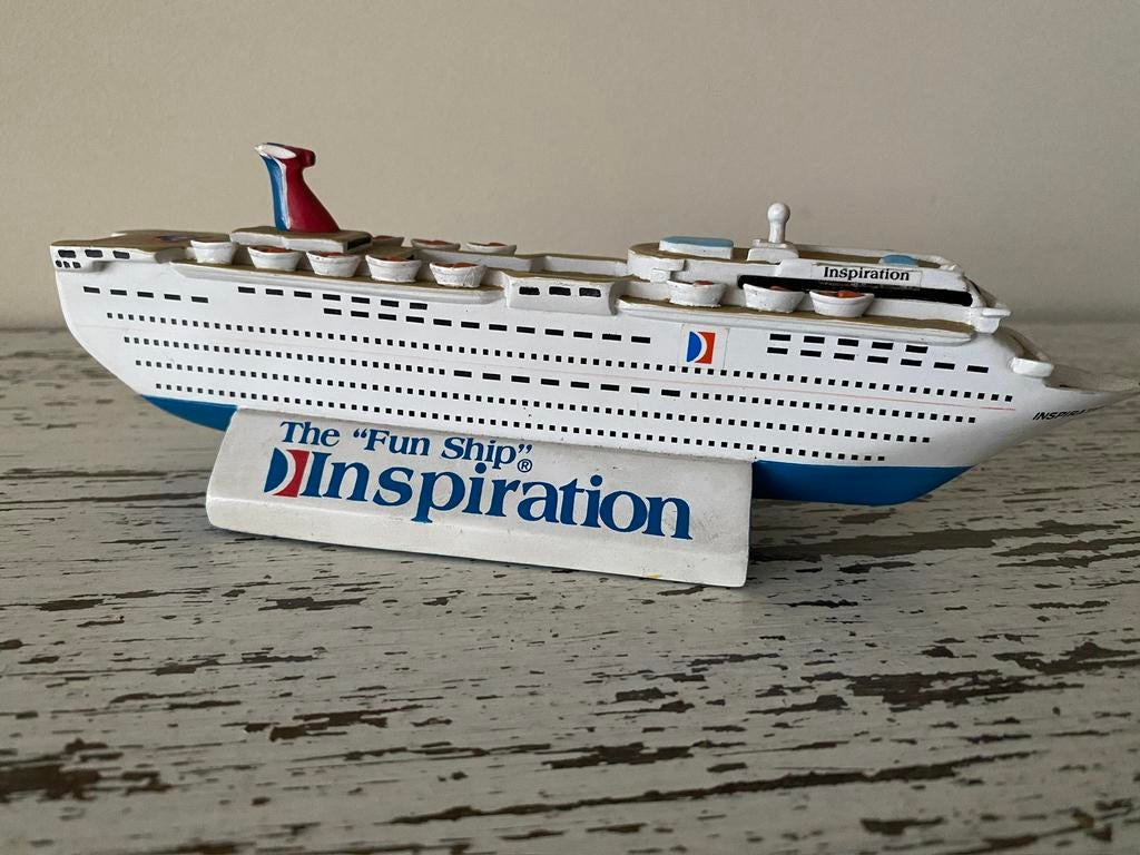 MS Inspiration - scheepsmodel op sokkel ⚓️🛟, Hobby en Vrije tijd, Modelbouw | Boten en Schepen, Ophalen of Verzenden, Zo goed als nieuw