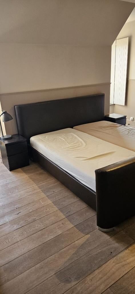 Tweepersoonsbed, Enlèvement