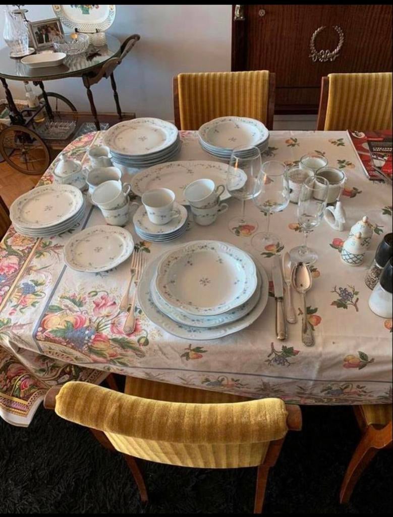 Belle vaisselle bavaroise, Enlèvement ou Envoi