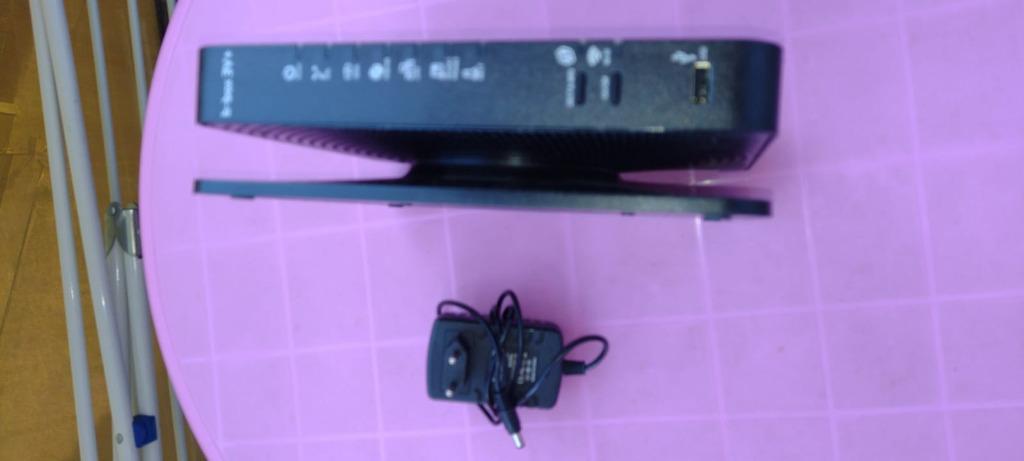 MODEM BBOX 3 V+ PROXIMUS EDPNET SCARLET VIKINGS FIBER, Informatique & Logiciels, Enlèvement, Utilisé, Routeur, Proximus
