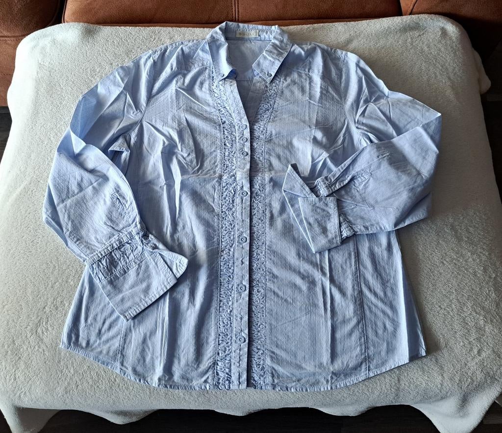 Bonita, blouse mt 42, mooie details, Kleding | Dames, Blauw, Maat 42/44 (L), Bonita, Ophalen of Verzenden