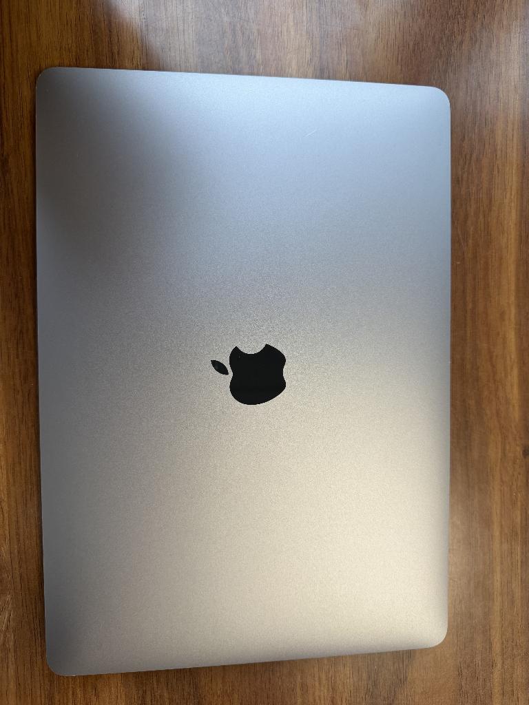 MacBook Pro 13,3 pouces avec 256 Go et pavé tactile, MacBook Pro, 256 GB, Comme neuf, Enlèvement