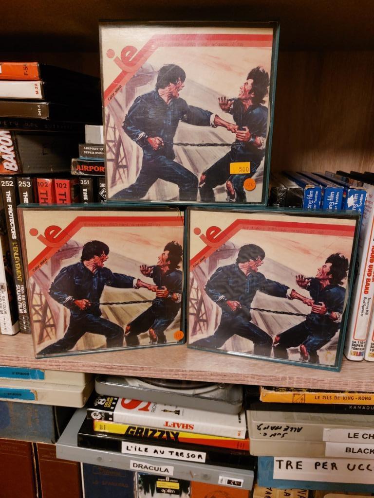 film en super 8 de kung fu..3 x 120 m...RARE ET SANKUKAI 120, TV, Hi-fi & Vidéo, Bobines de film, Film 8 mm, Enlèvement ou Envoi