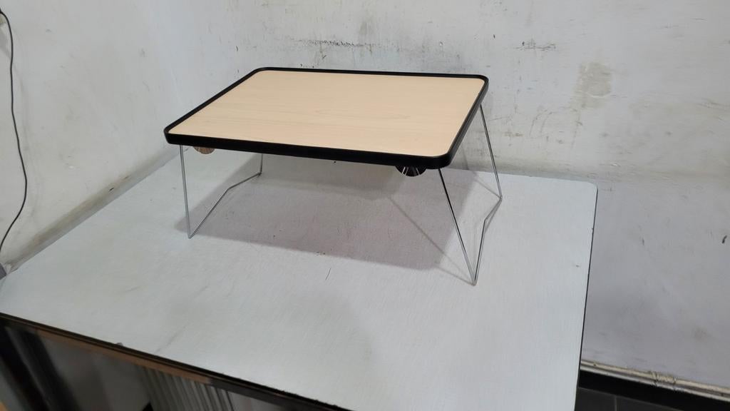 table  de lit pour un personne malade pliant neuve jamais se, Maison & Meubles