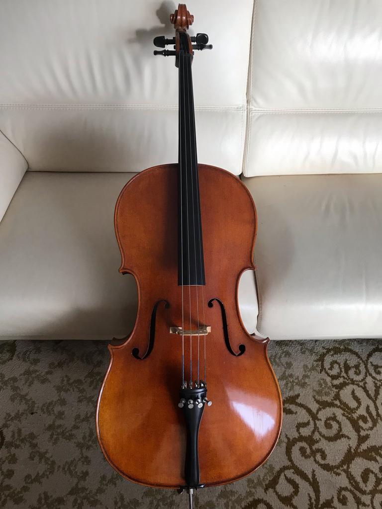 4/4 cello van de Duitse gitaarbouwer Erich, Muziek en Instrumenten, Ophalen, 4/4-cello
