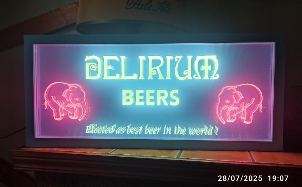 Belle enseigne lumineuse clignotante DÉLIRIUM ., Collections, Enlèvement ou Envoi, Neuf, Panneau, Plaque ou Plaquette publicitaire