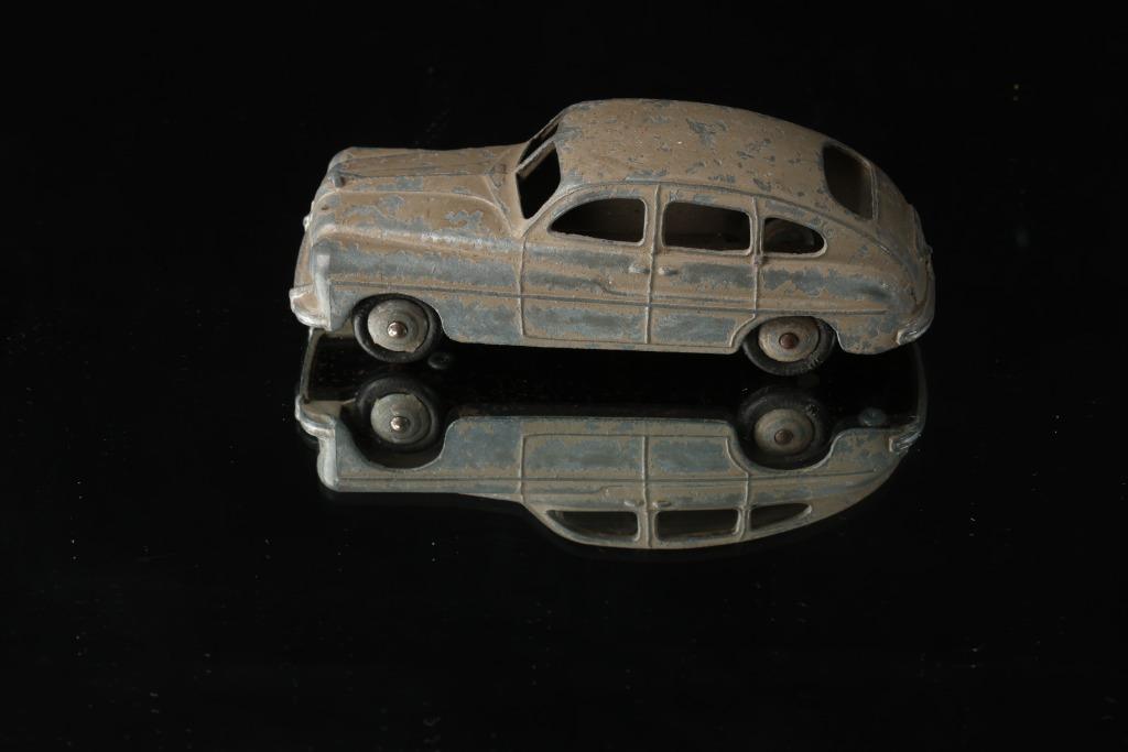 Dinky Toys Ford Vedette resto project, Verzenden, Gebruikt, Auto, Dinky Toys