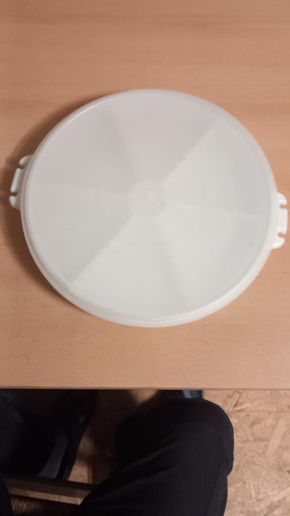 Bol de fête Tupperware, Maison & Meubles, Cuisine| Tupperware, Enlèvement ou Envoi, Comme neuf