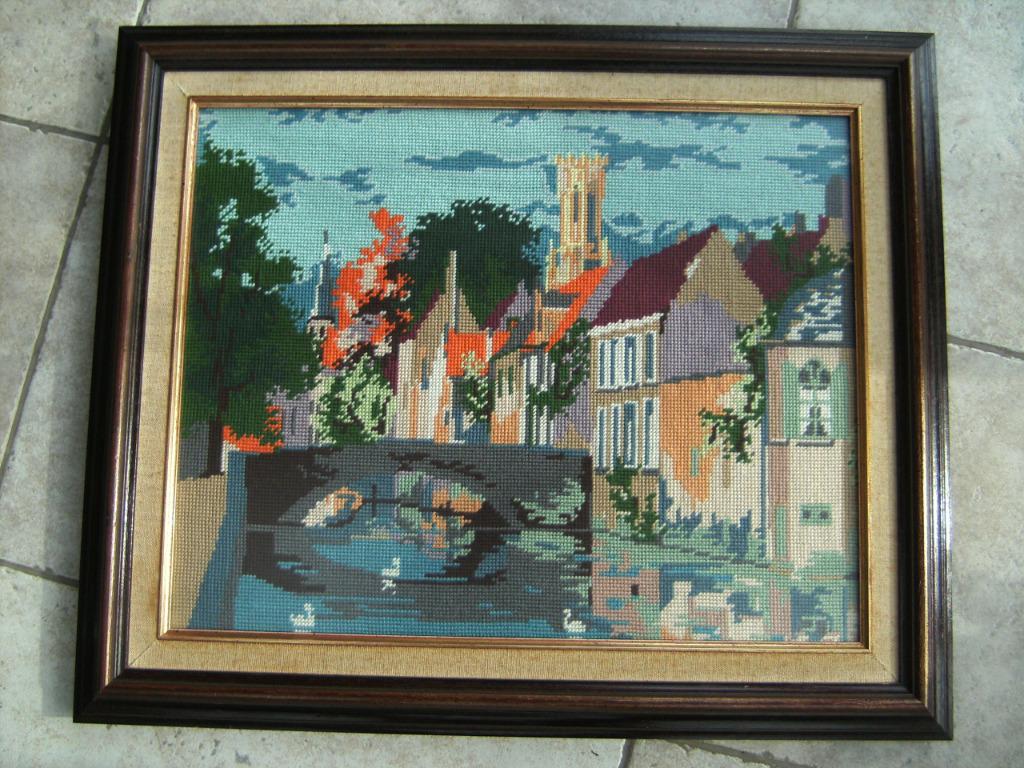 handgemaakt naaiwerk van BRUGGE, Antiek en Kunst, Antiek | Spiegels, 50 tot 100 cm, Minder dan 100 cm, Rechthoekig, Ophalen of Verzenden