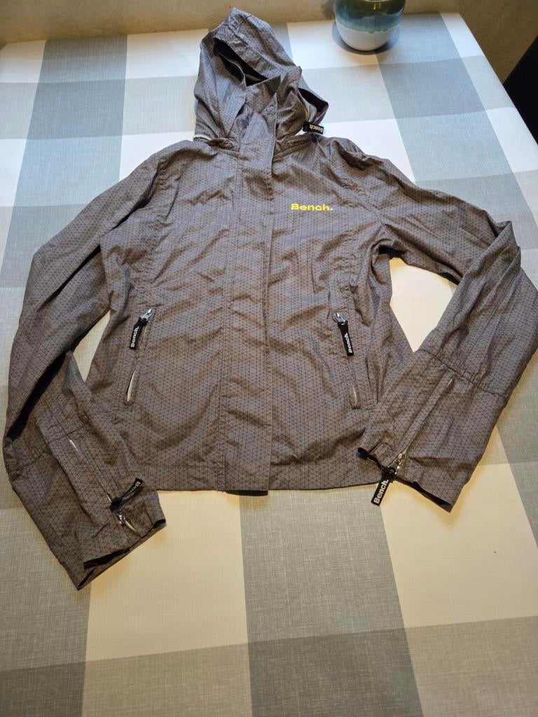 Bench regenjas, Ophalen of Verzenden, Maat 38/40 (M)