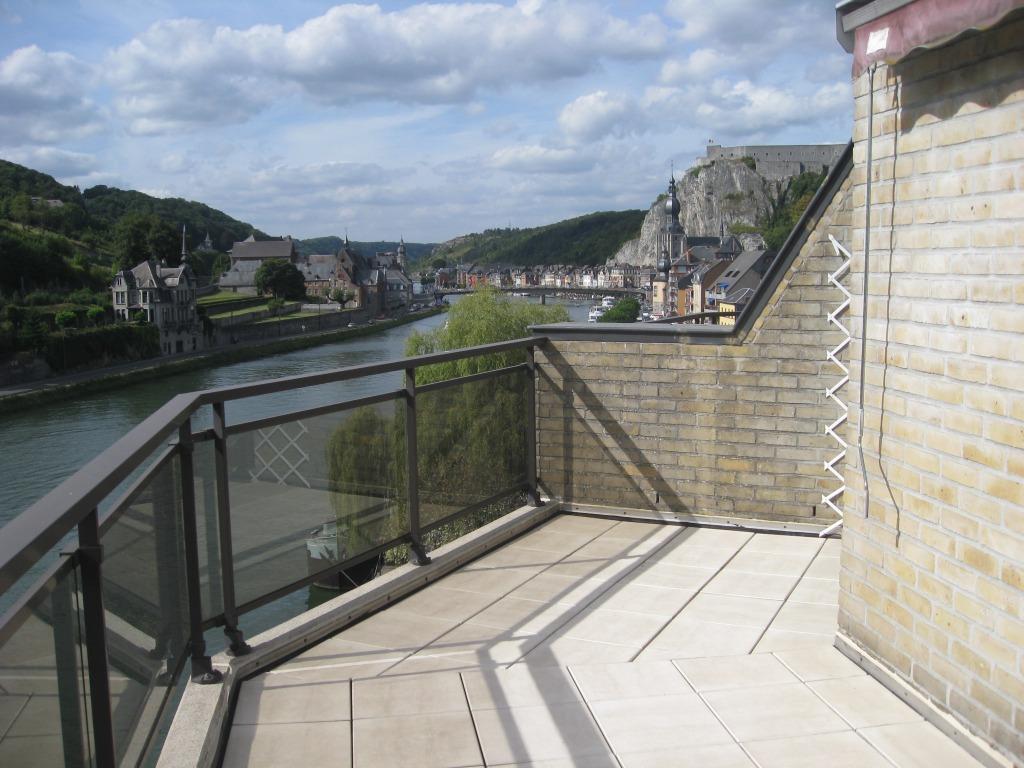 A LOUER Appartement+Garage Dinant bord de Meuse, Immo, 50 m² ou plus, Province de Namur