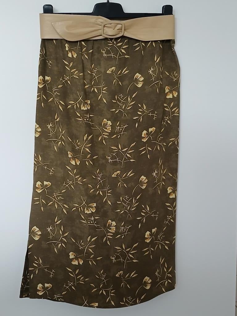 Mooie rok met koord en zijsplitten + riem van echt leer, Bruin, St Michael, Gedragen, Onder de knie