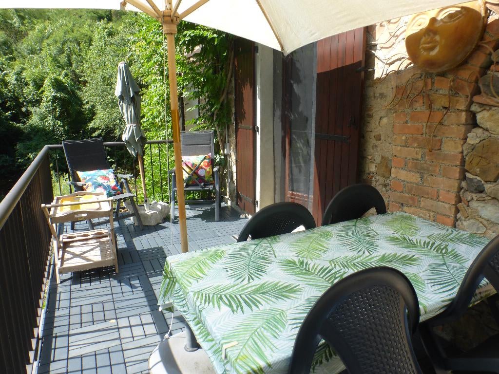 Gîte de vacances dans le Sud de la France, Propriétaire, Village, Lit enfant, Lac ou rivière